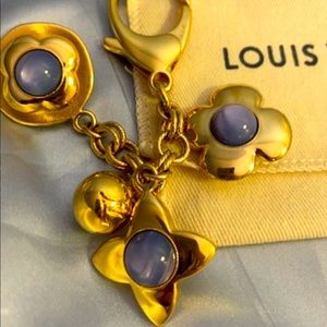 LV Beautiful bag charm $600, brand new Not negotiable